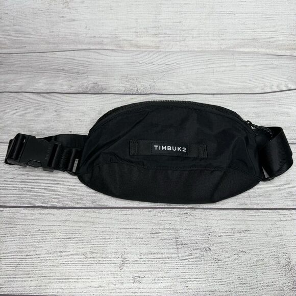 Timbuk2 Other - Timbuk2 Belt Bag Convertible Cross Body Bag Hip/Waist Bag Fanny Pack FLAW
